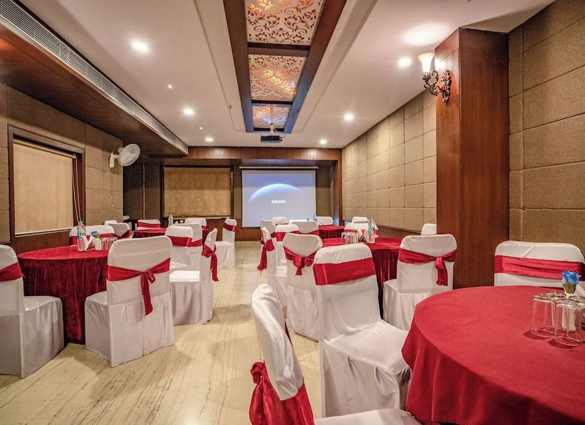 Banquet hall Photo