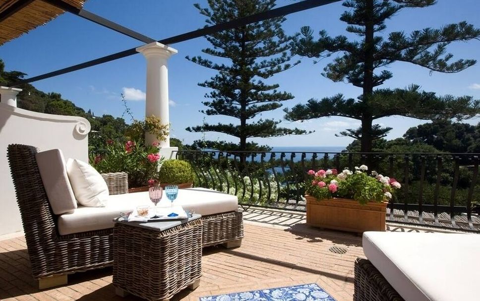 Balcony Photo