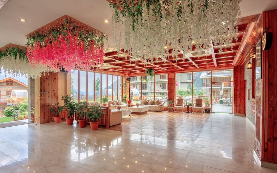Lobby Photo