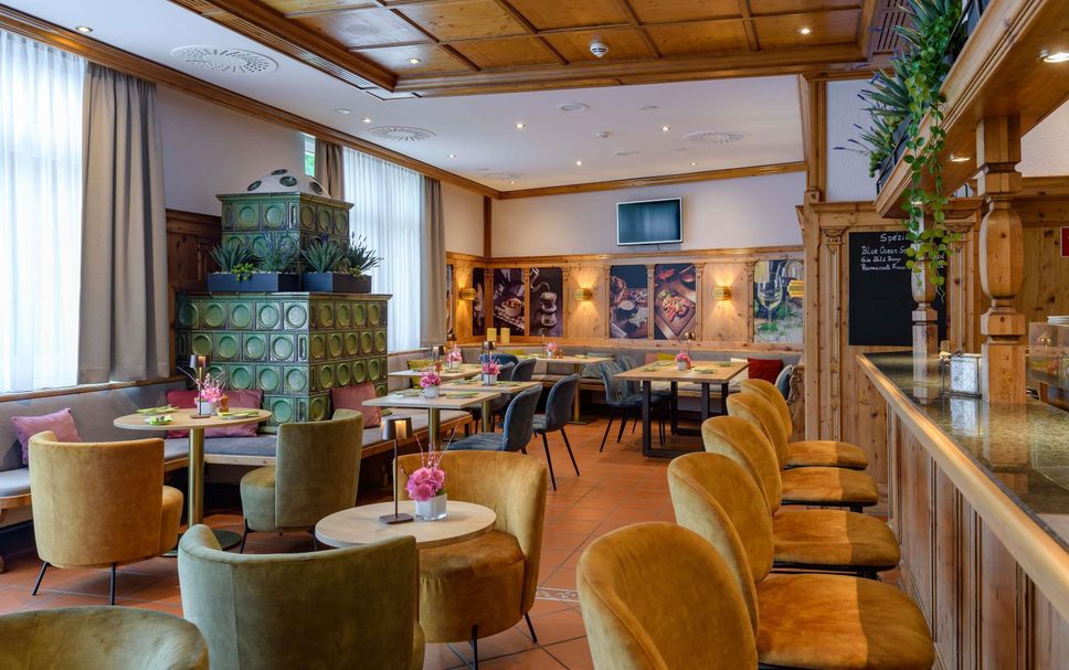 Restaurant Photo