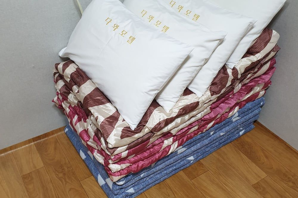Room amenity