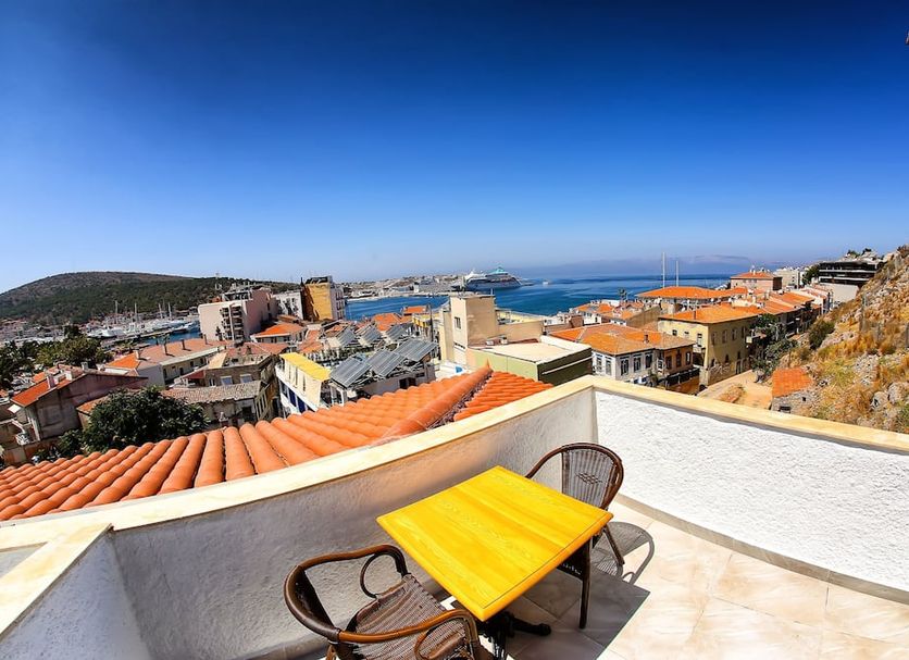 Balcony Photo