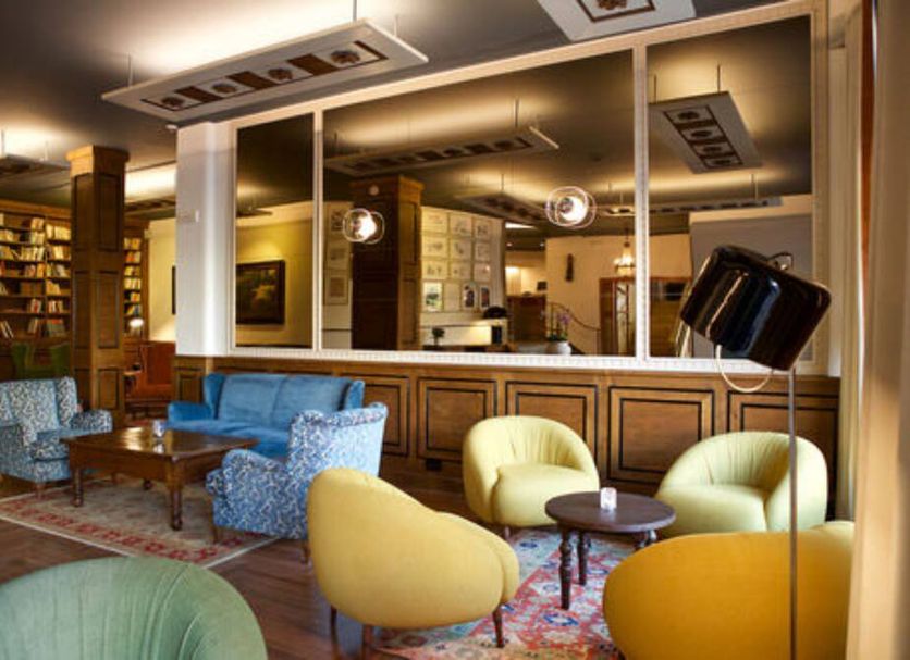 Lounge Photo