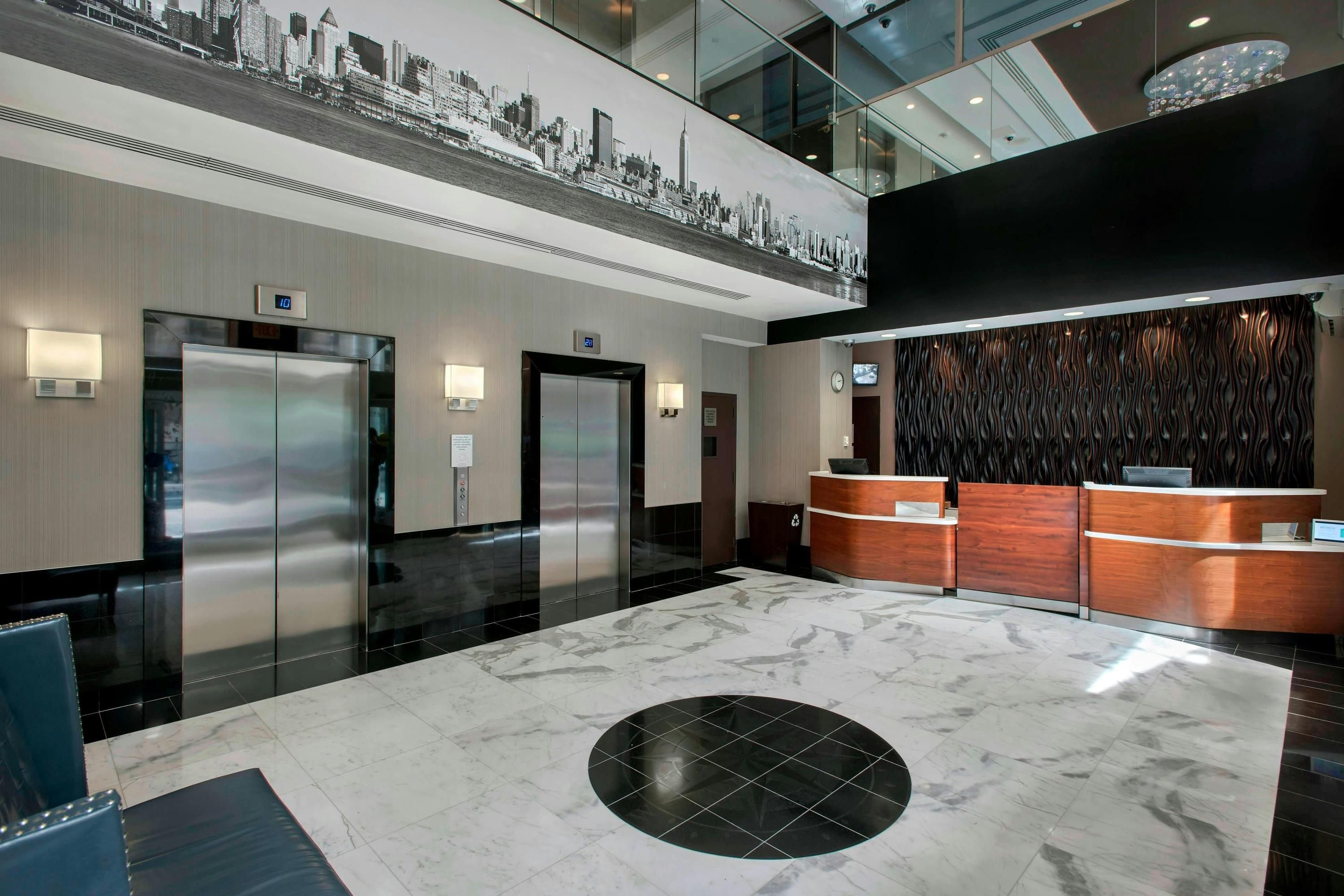 Front desk Photo