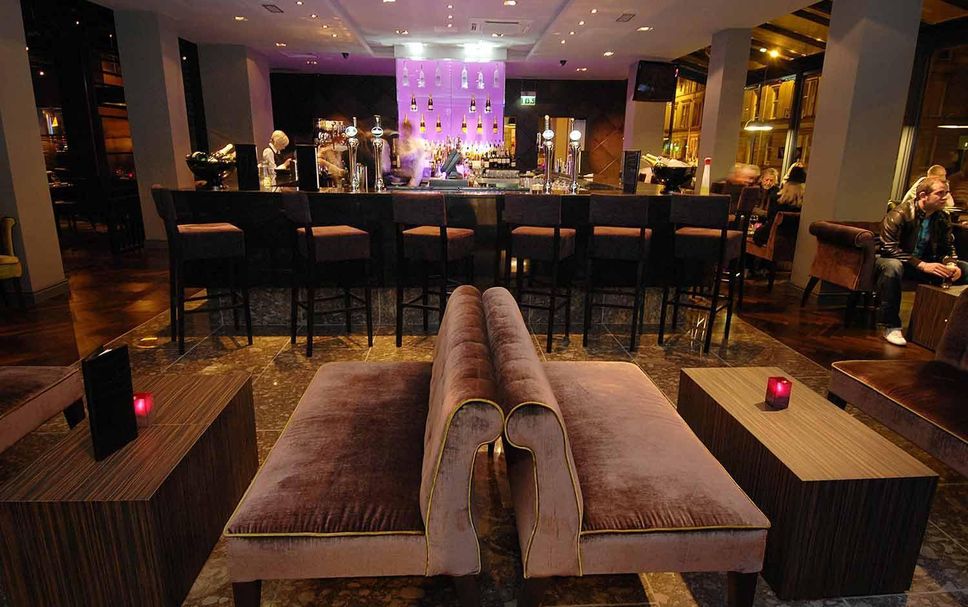 Bar Photo