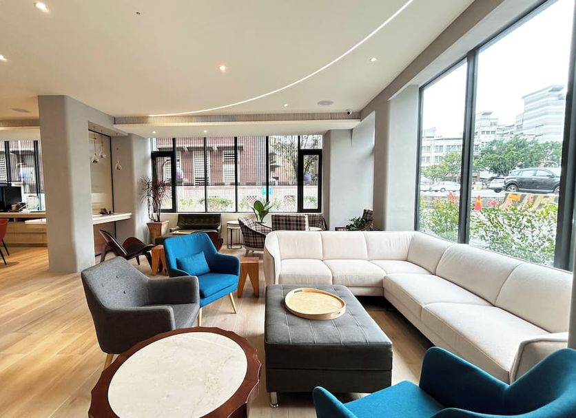 Lounge Photo