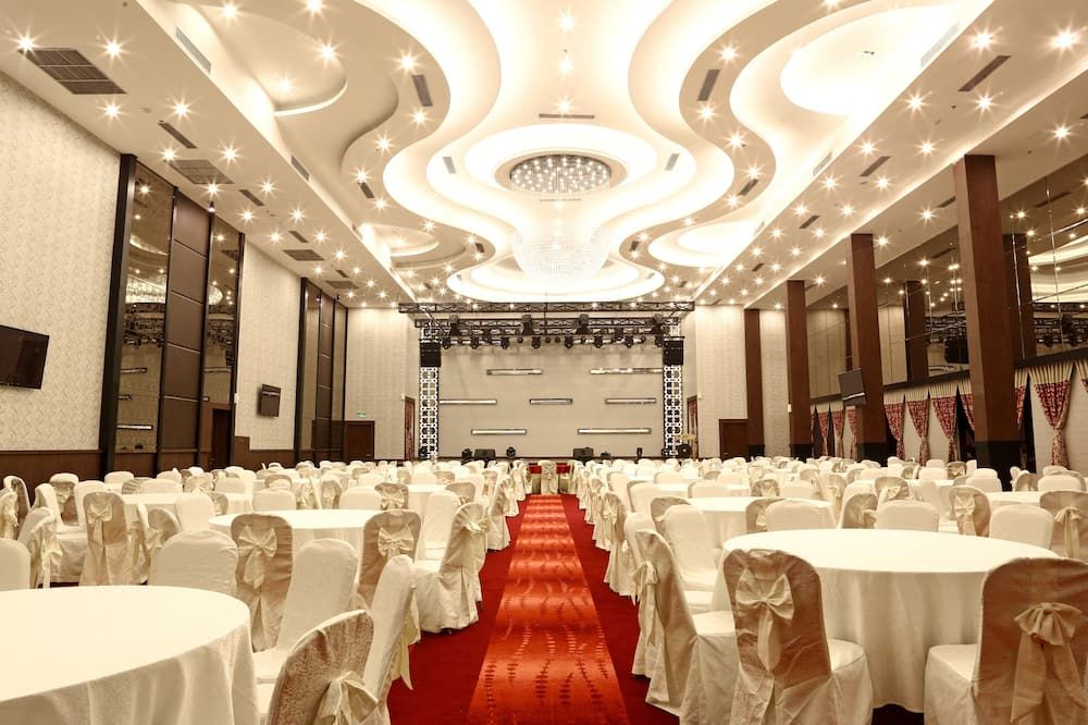 Banquet hall Photo