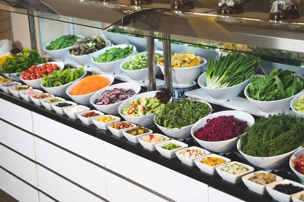 Buffet Photo