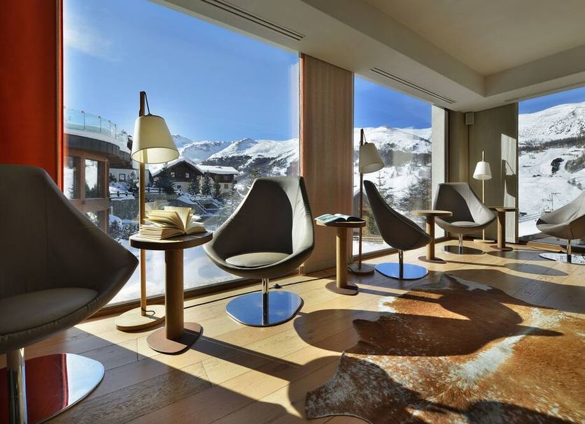 Lounge Photo