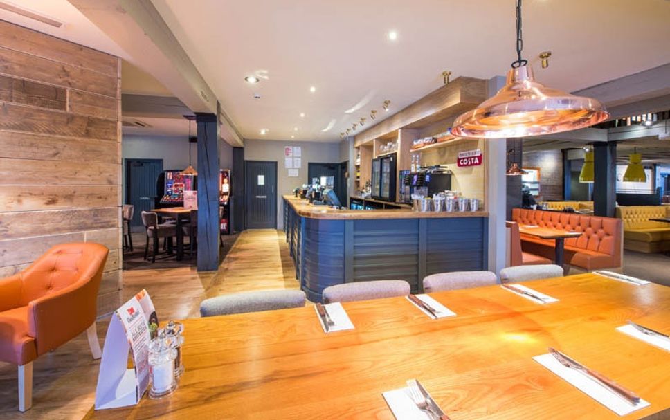 Restaurant Photo