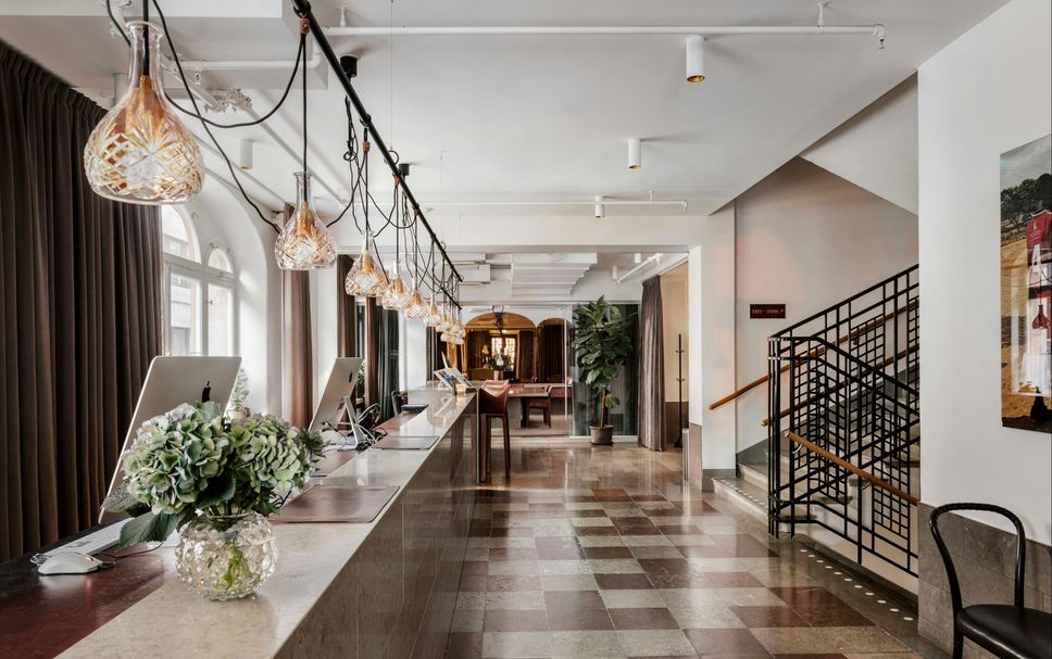 Lobby Photo