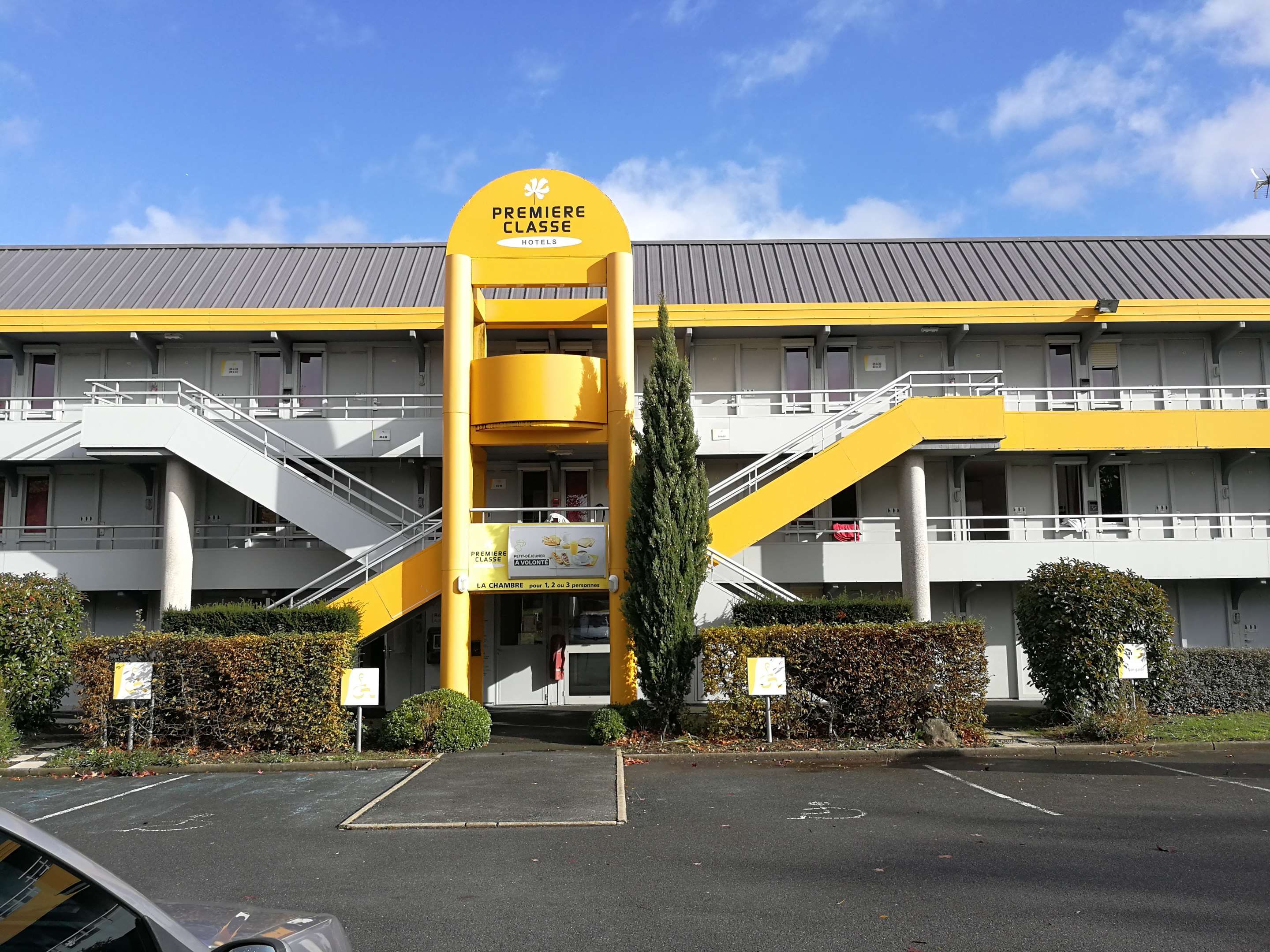 Building Photo