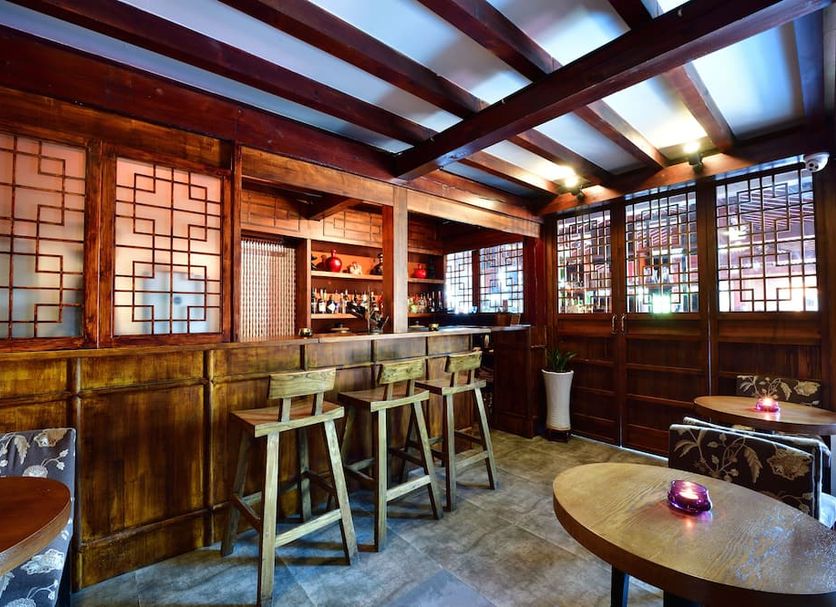 Bar Photo
