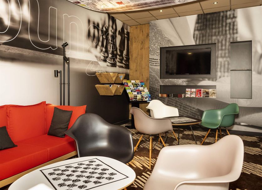 Lounge Photo