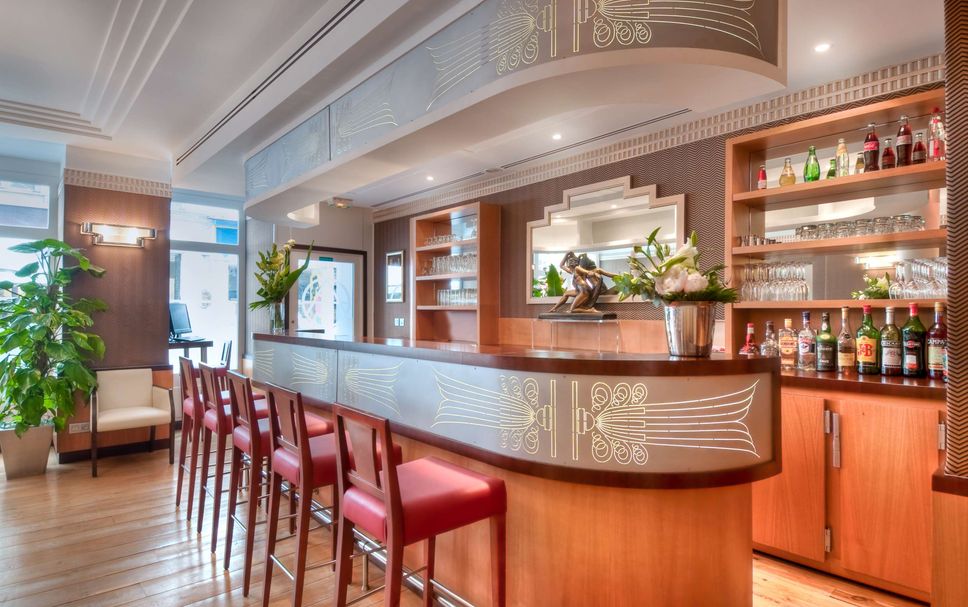 Bar Photo