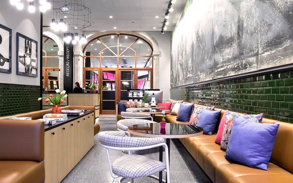 Lounge Photo