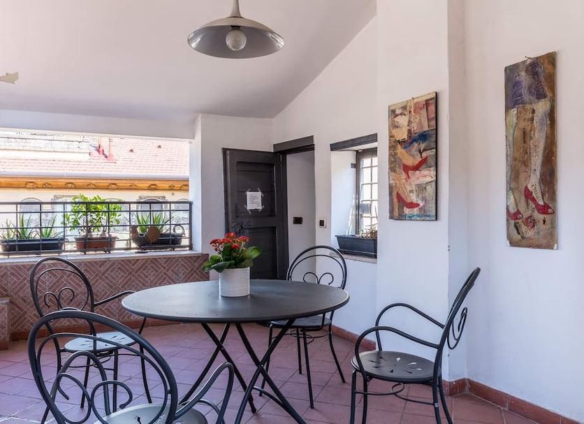 Dining room Photo