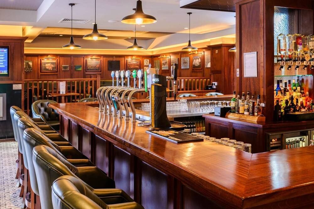 Bar Photo