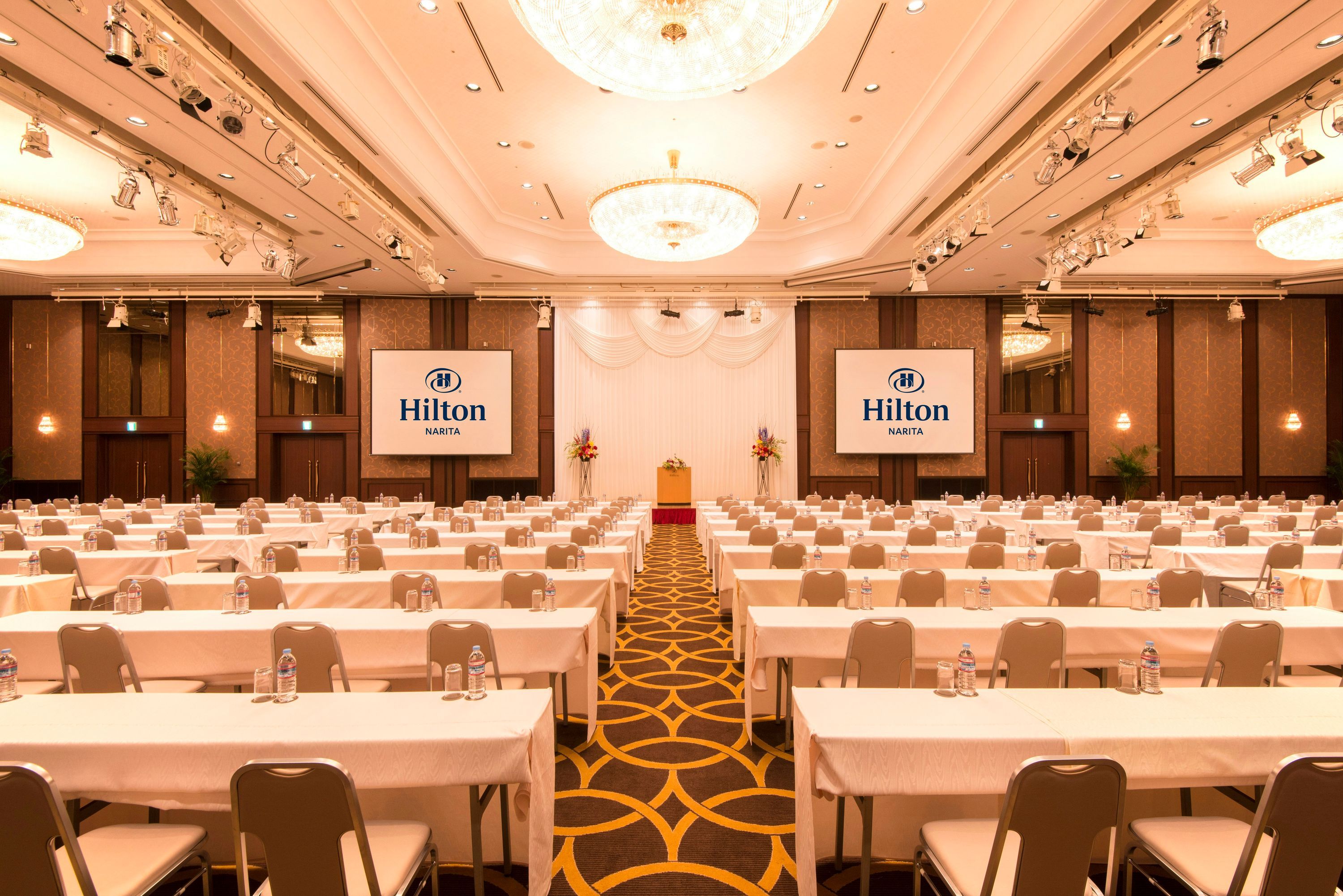 Banquet hall