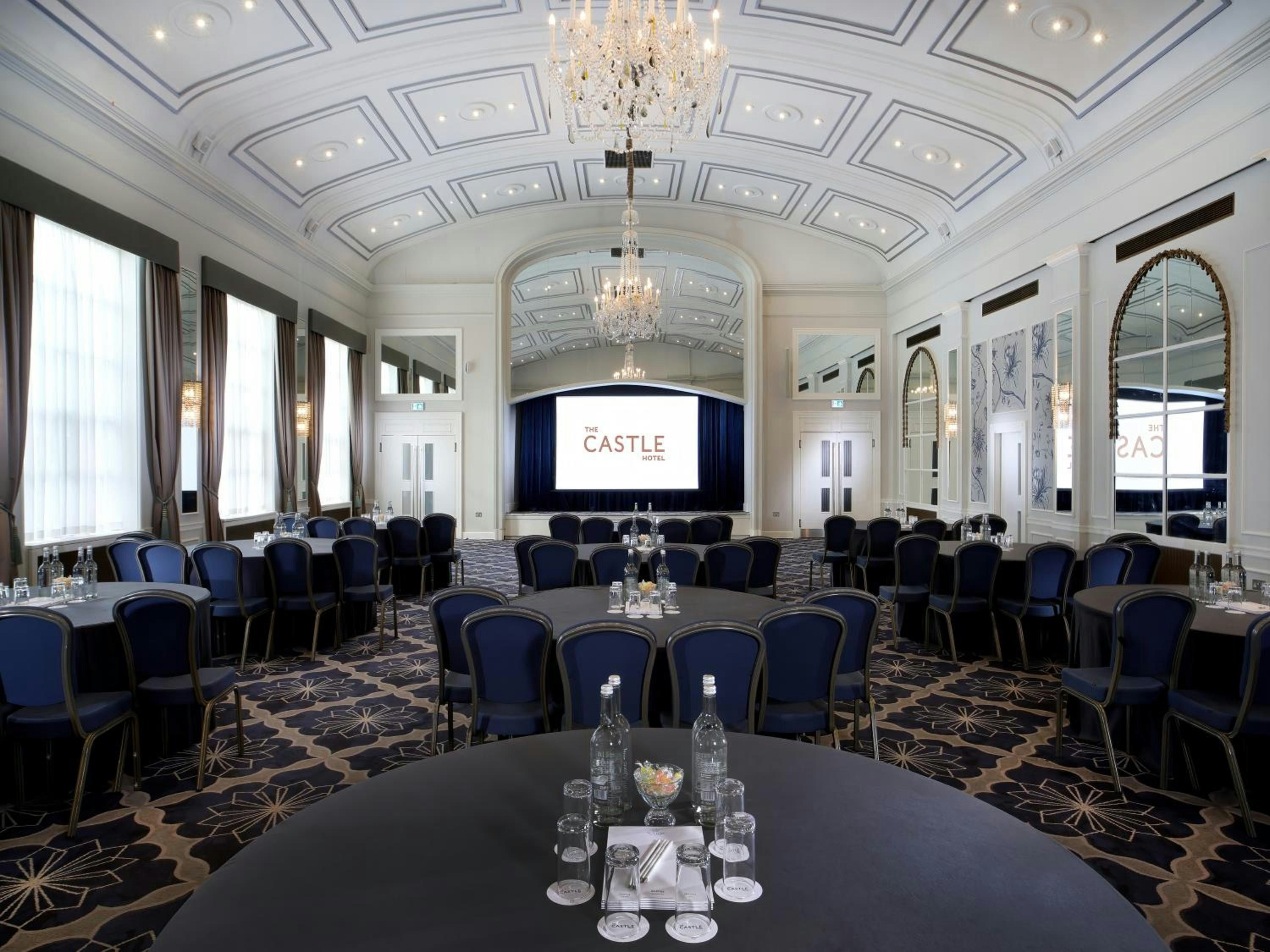Banquet hall