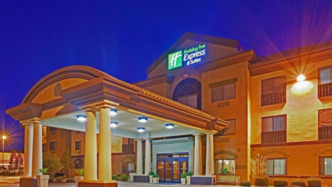 Holiday Inn Express & Suites Barstow-Outlet Center