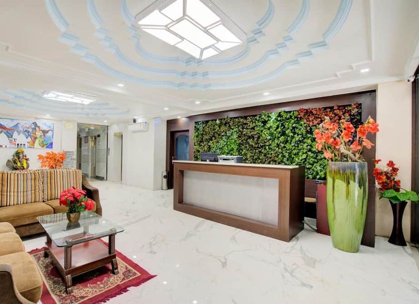 Front desk Photo