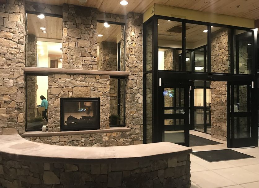 Hotel entrance Photo
