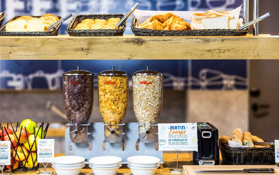 Buffet Photo