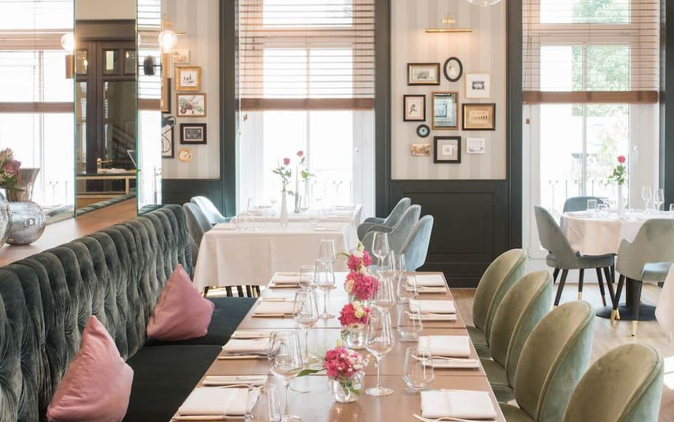 Restaurant Photo