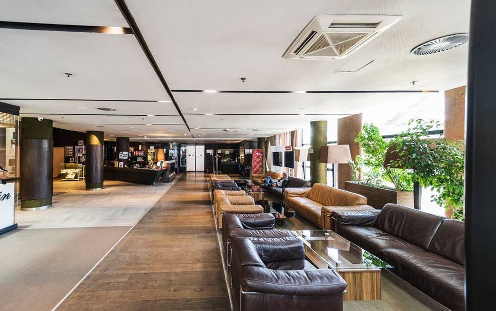 Lobby Photo