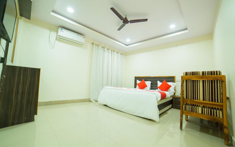 Bedroom Photo