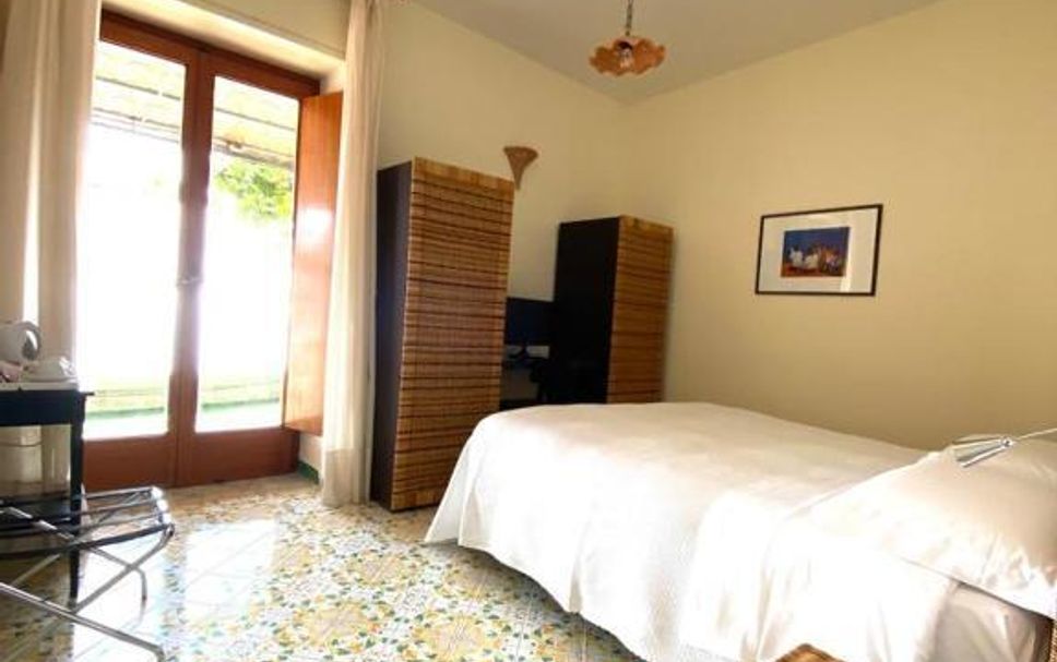 Bedroom Photo