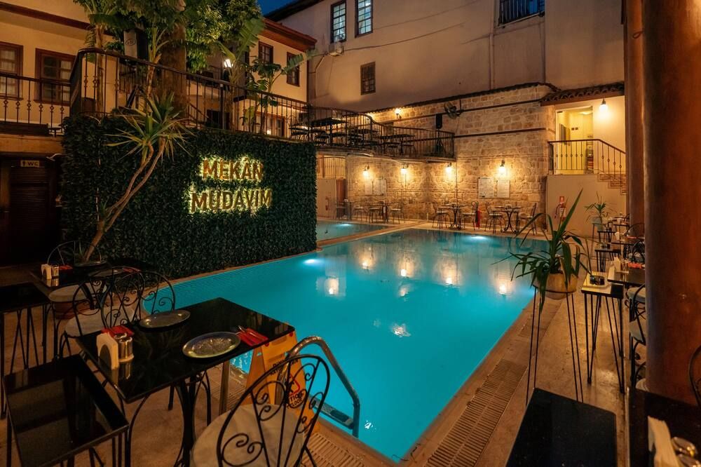 Pool