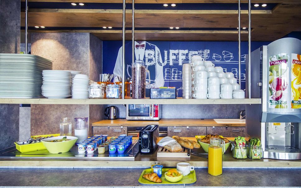 Buffet Photo