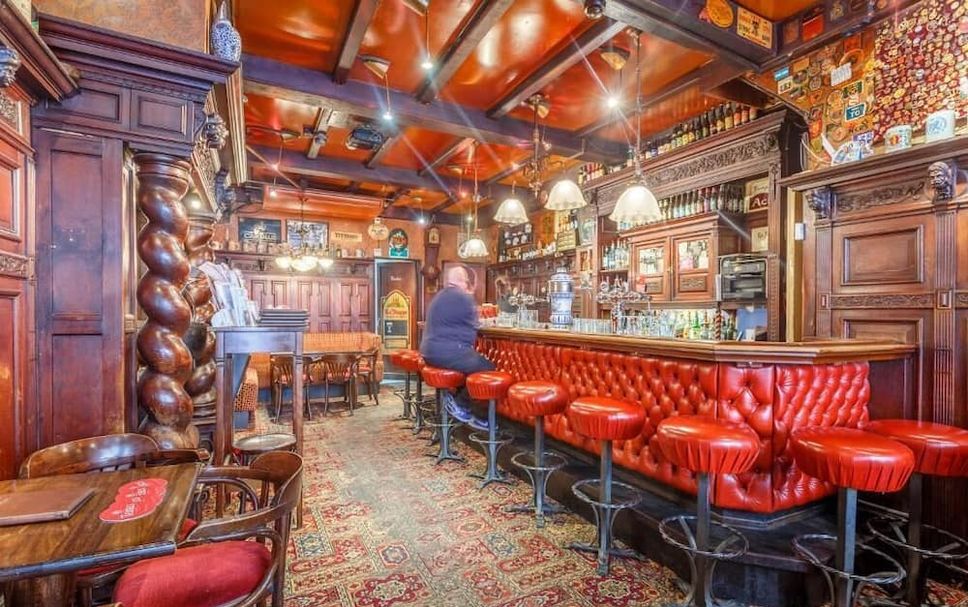 Bar Photo