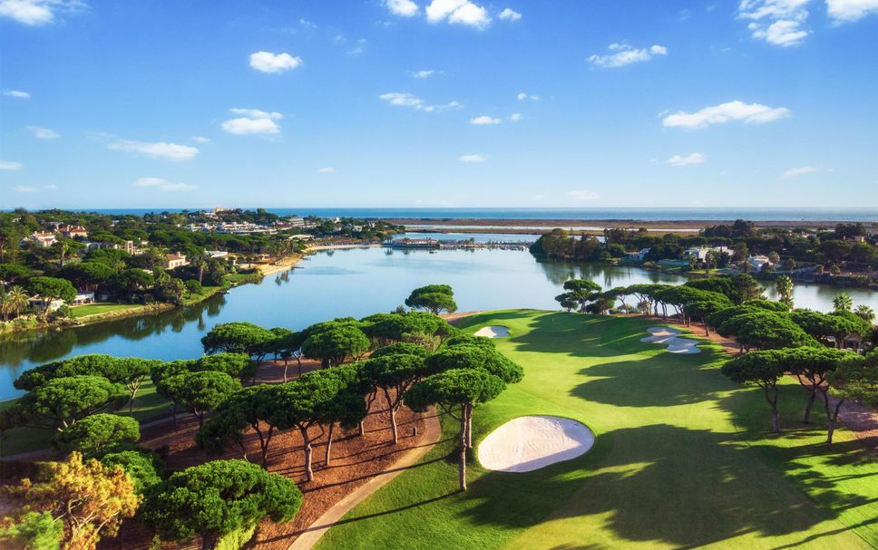 Golf course Photo