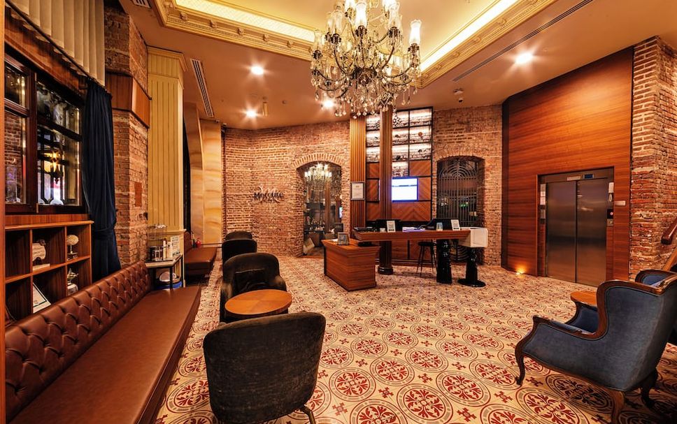Lounge Photo