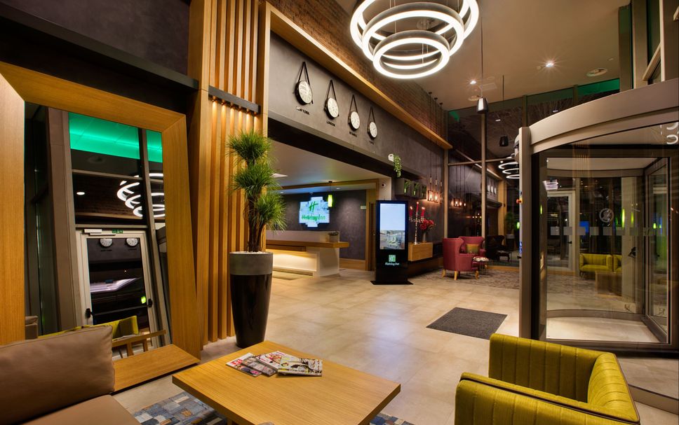 Lobby Photo