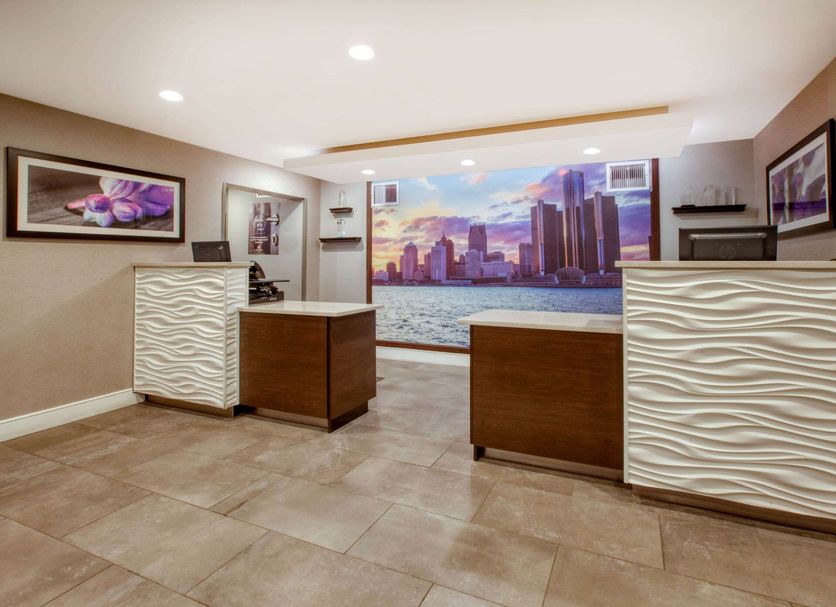 Front desk Photo