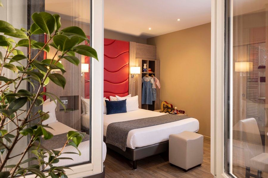 Bedroom