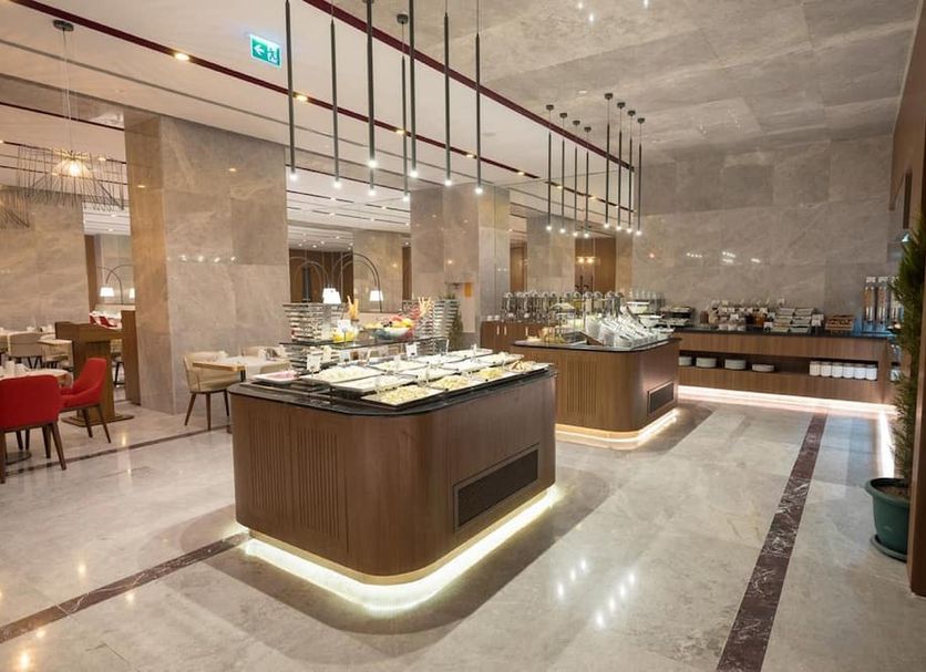 Buffet Photo