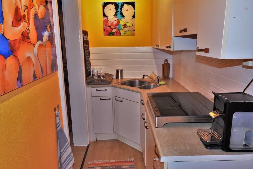 Kitchen Photo