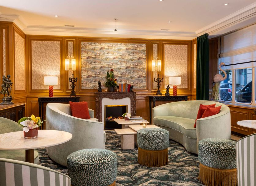 Lounge Photo