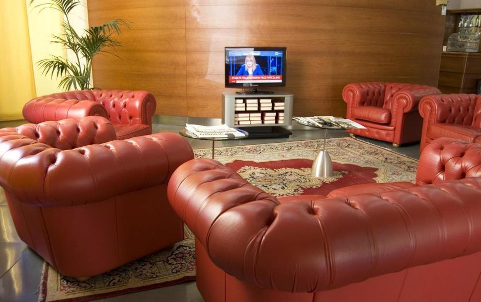 Lounge Photo