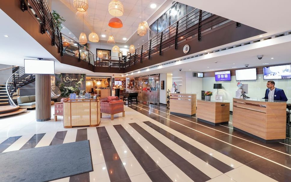 Lobby Photo