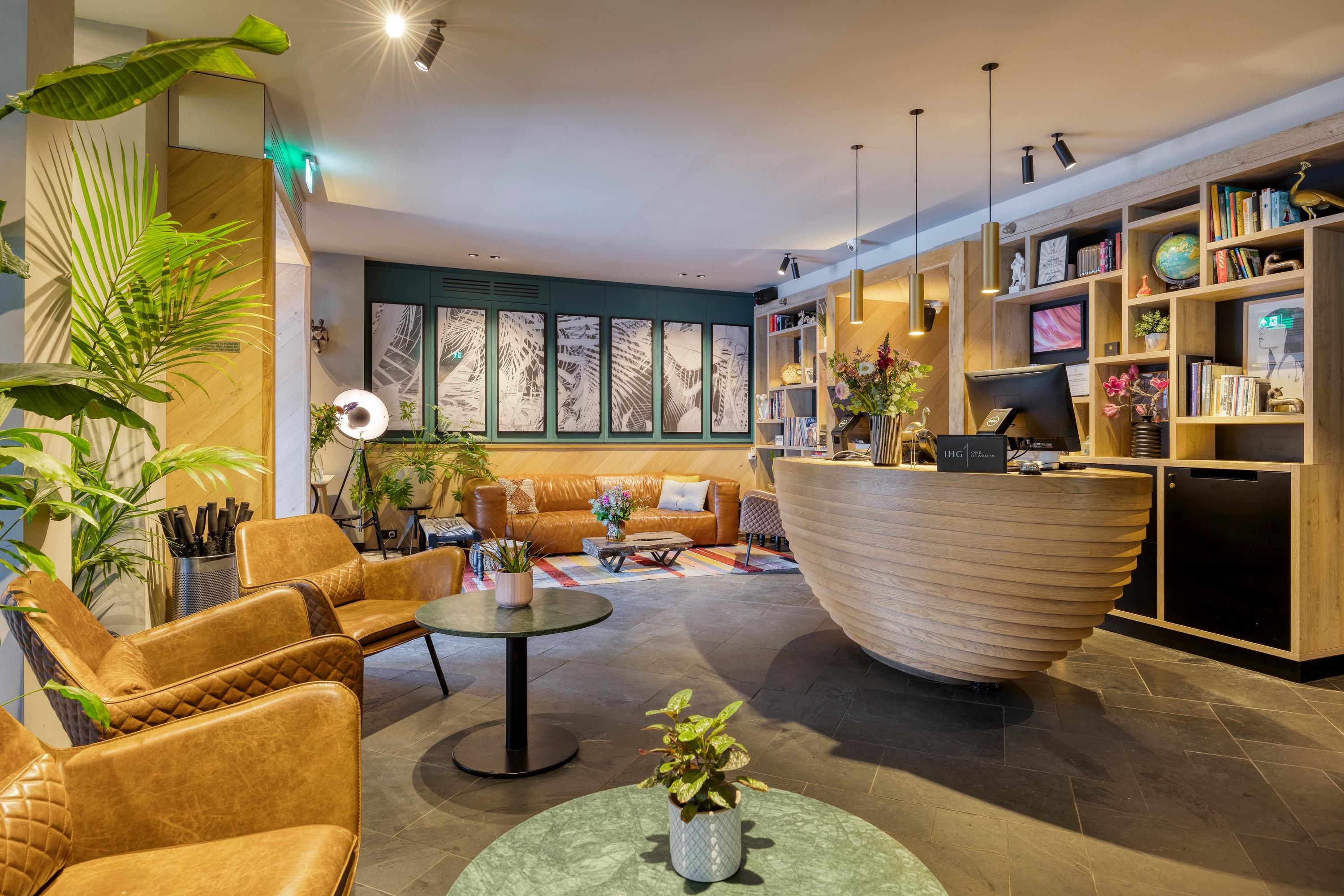 Lobby Photo