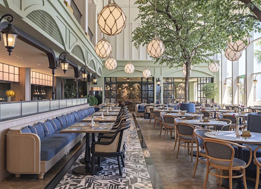 Restaurant Photo