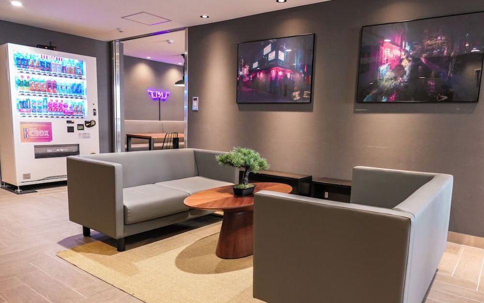 Lounge Photo
