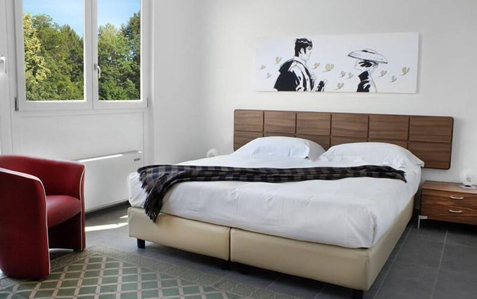 Bedroom Photo