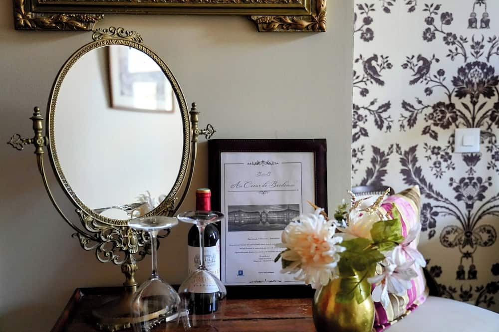 Room amenity
